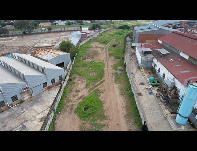 5,200M² FACTORY TO LET IN ALBERTON NORTH